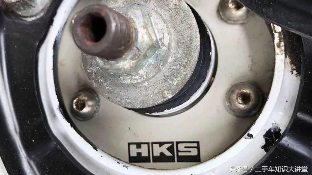 他长途奔袭1200公里，却买到一台重大事故车！