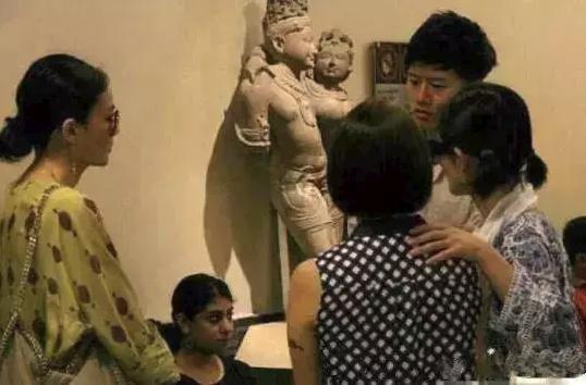 盘点娱乐圈里最好的闺蜜,娱乐圈中决裂的六对好闺蜜