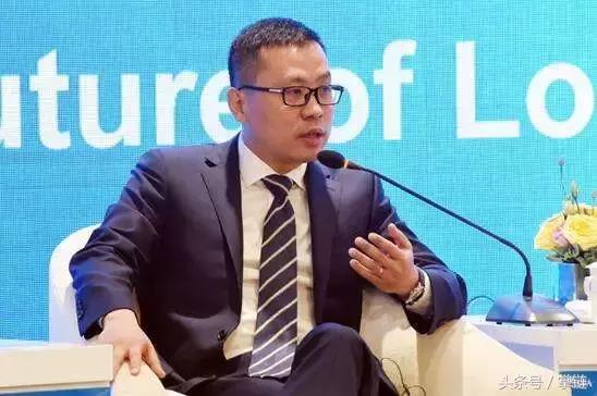 马云忙着运榴莲，刘强东宠溺消费者，苏宁开启了卧龙号