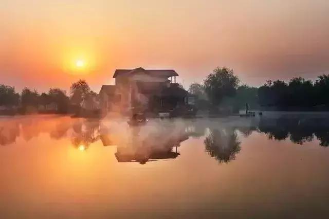 浜斾竴浜插瓙鍑烘父濂藉幓澶勫懆杈规父,杩戞湡鏈夊嚭娓歌鍒掑悧