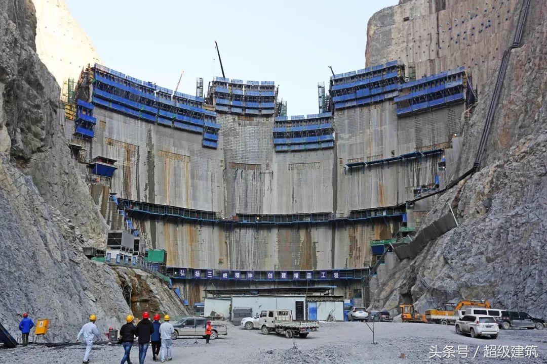 乌东德水电站洞室群,乌东德大坝