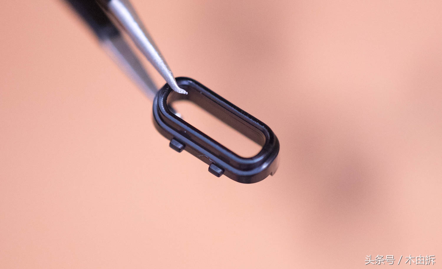 199元小米便携式电动剃须刀拆解