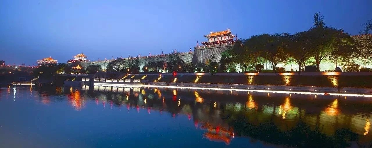 不用秉烛夜游的我们，有多幸运？