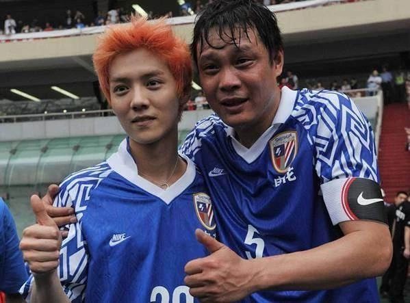 被足球圈口诛笔伐！你们凭什么这样对鹿晗？！