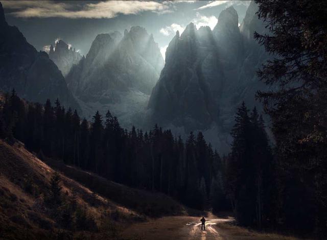 冥想感受身体的觉知,冥想体验光与爱