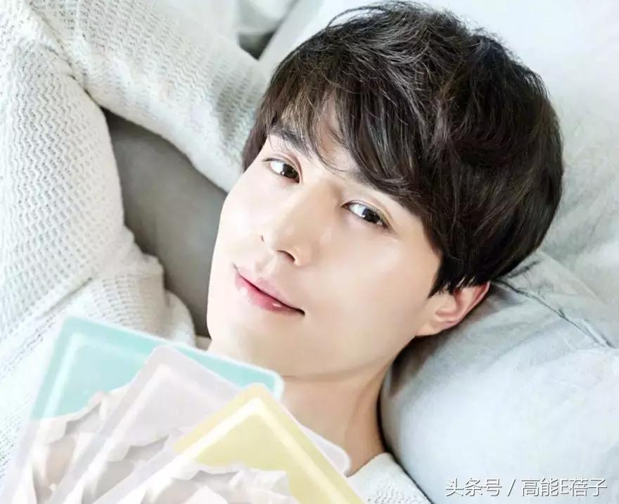 别傻了！蔡徐坤、Angelababy都根治不掉的黑头，微商神器能去除？