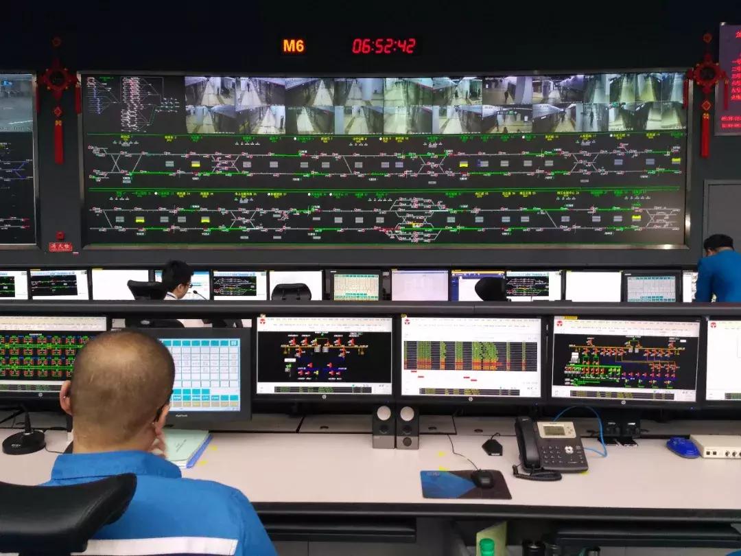 天津地铁今天有最新消息吗,天津地铁刚开通的样子