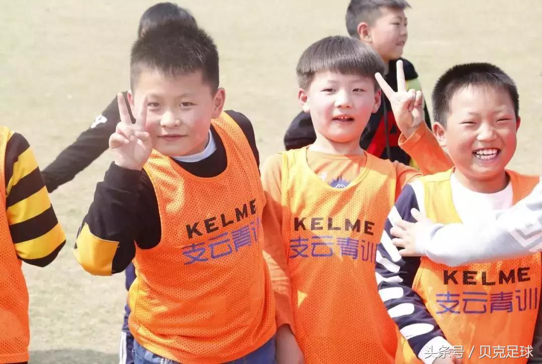 致敬“陕西红”和“南通蓝”，中乙联赛最好的两张名片