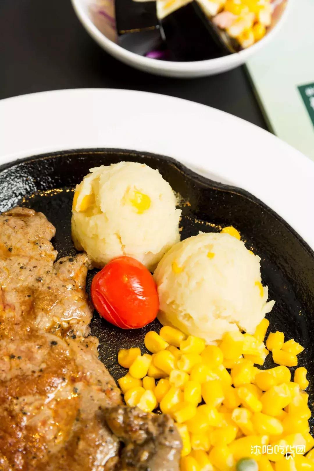 300+直营店的老牌餐厅，刚开春TA就被“绿”了？