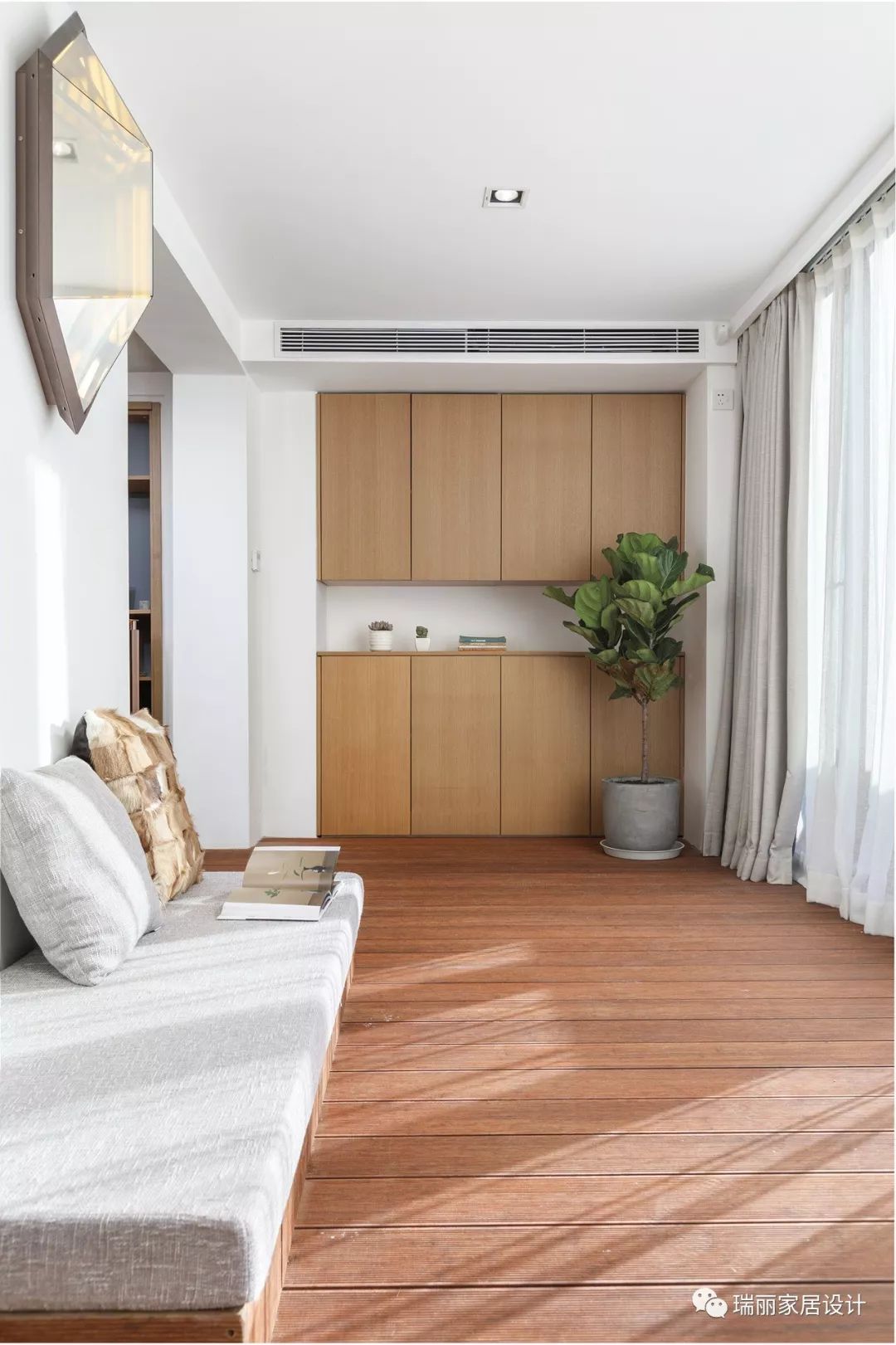 阳光充足胜过一切过去的诗句,适合阳光明媚的早晨诗