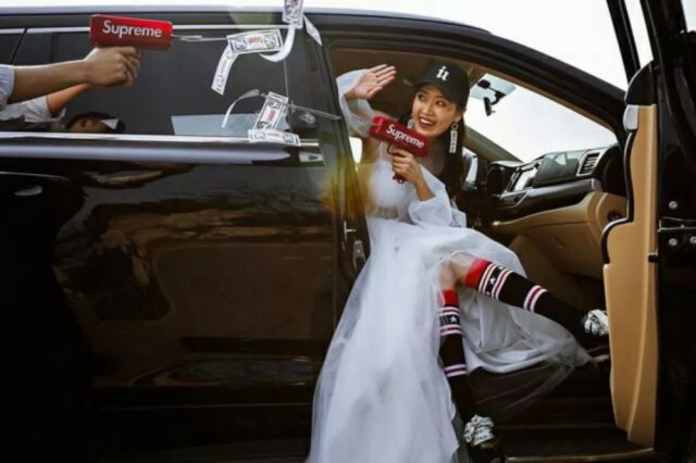 武汉十大婚纱摄影排名榜,武汉光谷天籁婚纱摄影