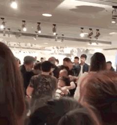 巴黎世家“辱华”：歧视你，你也不能把我怎样