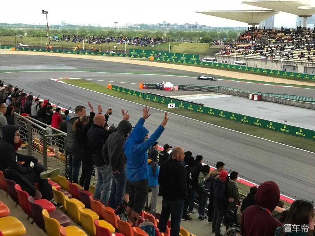 速度与激情第一次飙车视频,速度与激情美国f1大奖赛