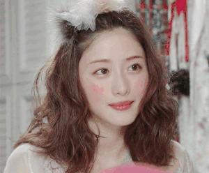 彩妆夏季限定腮红色号搭配图片,小长假美妆出行