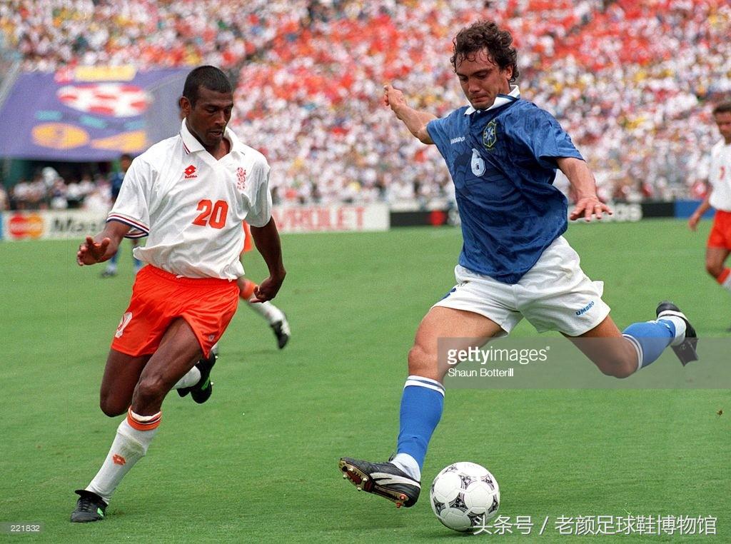 1970年世界杯足球鞋,2006世界杯猎鹰足球鞋