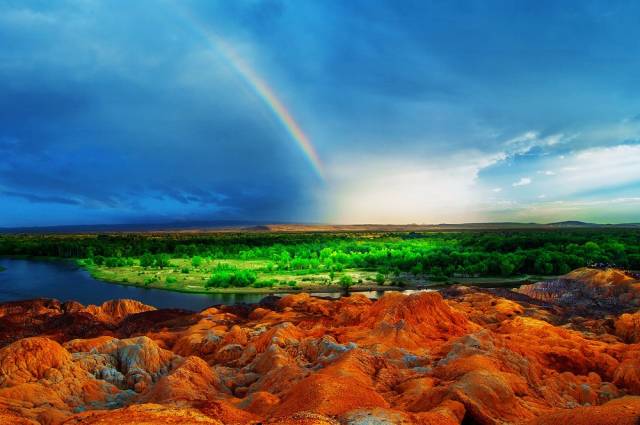 五一小长假北疆旅行,五一游玩的小短文50字