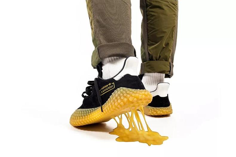 阿迪最新的鞋底技术,阿迪达斯老款鞋底镂空2003