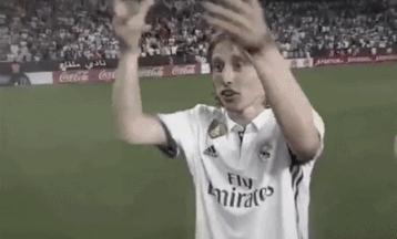 巴萨西甲夺冠庆祝高清视频,巴萨问鼎西甲冠军完成三连冠