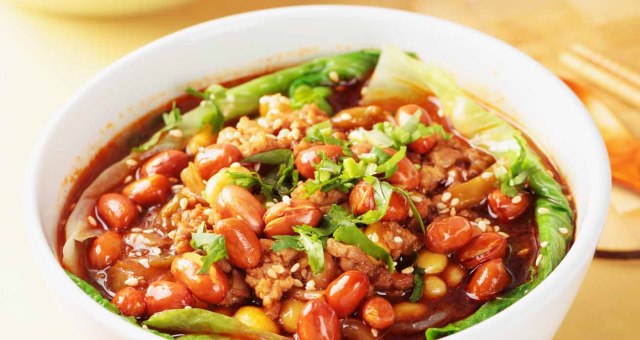 如何快速做一碗简单又好吃的粉,小麦粉怎么做馒头包子简单又好吃