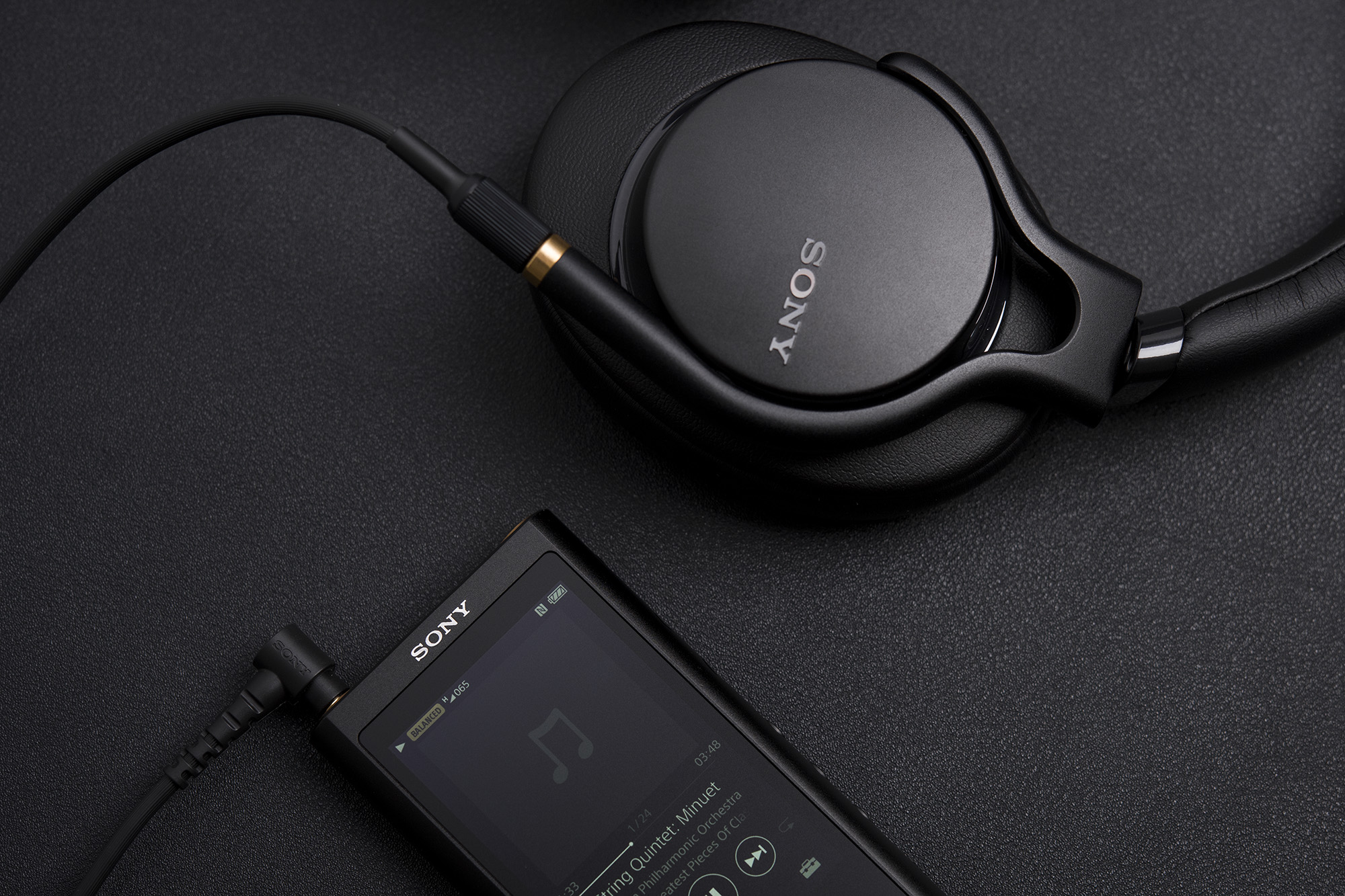 索尼sonymdr-1am2头戴式耳机,索尼MDR-1AM2耳机