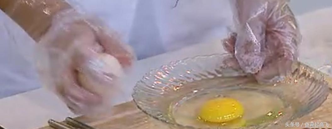 西多士的做法视频教程,初学者美味早餐西多士