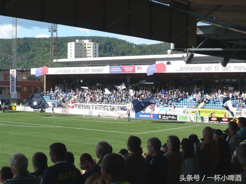 挪威绝美足球场,挪威诺夫顿岛球场