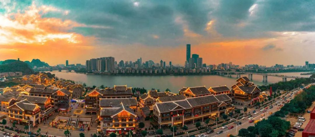 柳州螺蛳粉小城记忆,一碗螺蛳粉来一座城