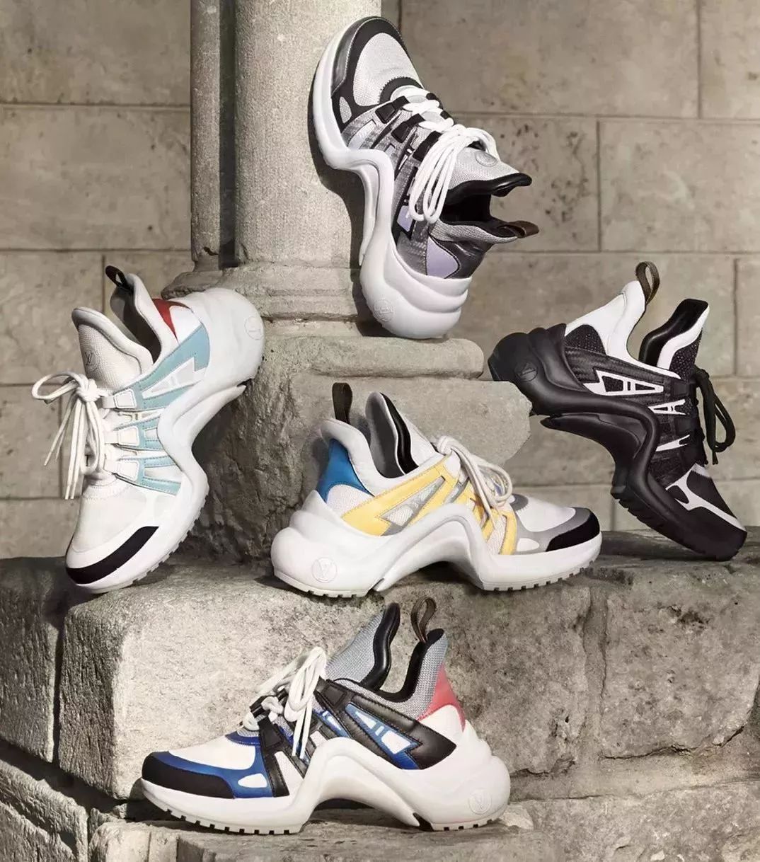 巴黎世家老爹鞋一代二代三代区别,巴黎世家第七代老爹鞋runner做旧