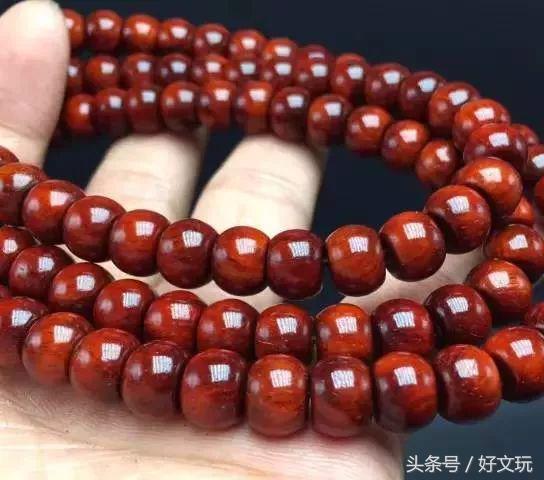 108菩提手串有什么寓意和象征,手串13颗带两个铃铛是什么寓意