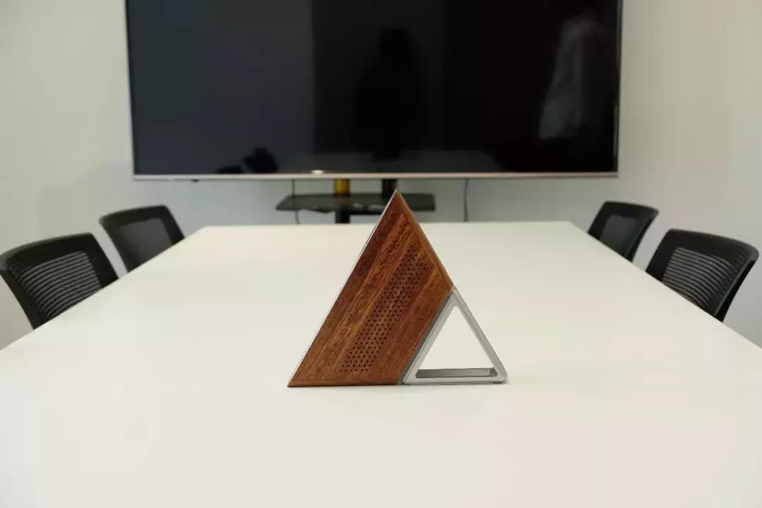 三角形游戏主机,三角形主机2代