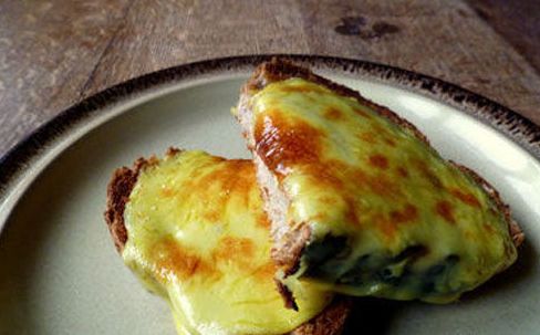 早上吃热干面下午喝信阳毛尖,早上吃热干面