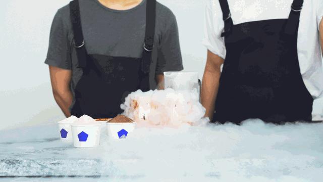 最火的冰淇淋店,一年四季都能卖的冰淇淋店