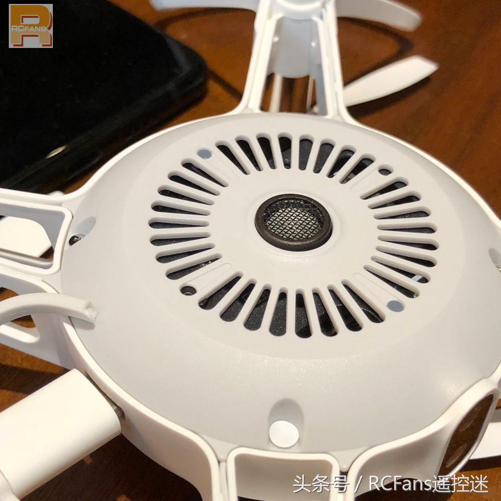 小米兔无人机一键起飞,小米无人机米兔开箱试飞