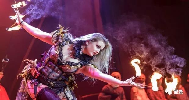 我看了场大尺度畸形人体秀，从此再也没睡过安稳觉！