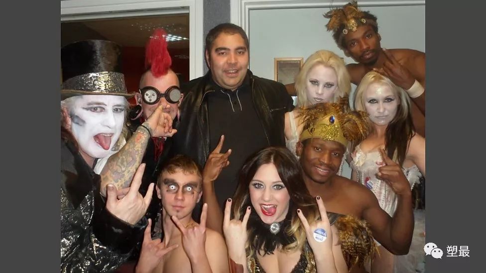 我看了场大尺度畸形人体秀，从此再也没睡过安稳觉！