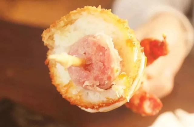 正宗的拉丝芝士热狗,韩国人芝士拉丝热狗