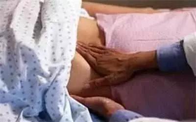 女人为什么怕男人呢,女人为什么害怕