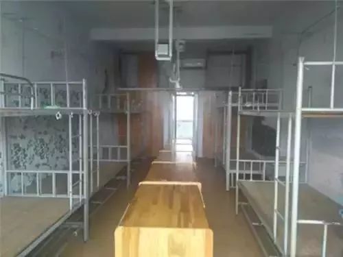 晒一晒你的大学宿舍,大学最好的双人宿舍