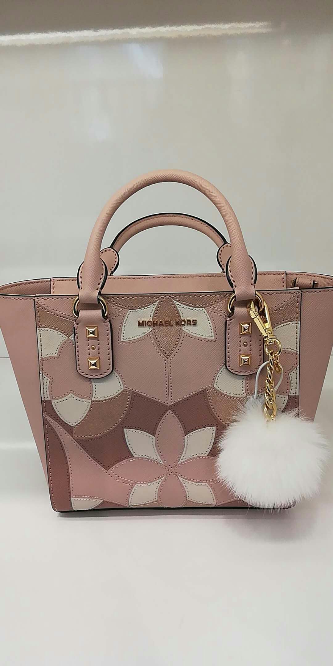 荷兰鲁尔蒙德打折村最值得买啥,比利时打折村地址