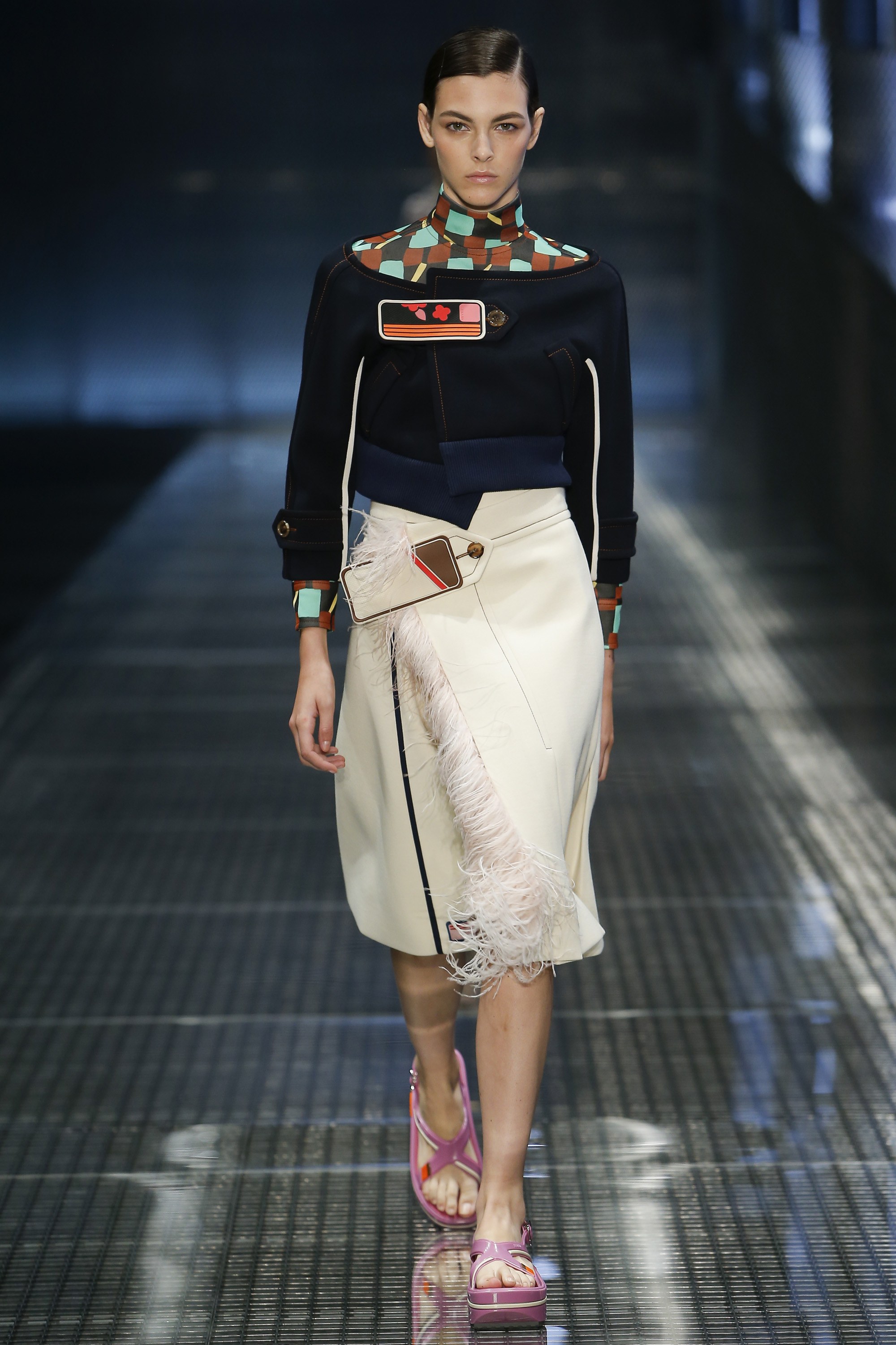 潮流好看腰带,宽腰带时髦洋气松紧腰带