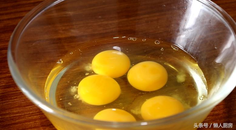 自己在家做好吃的咖喱蛋包饭,网红咖喱蛋包饭上面可加哪些酱