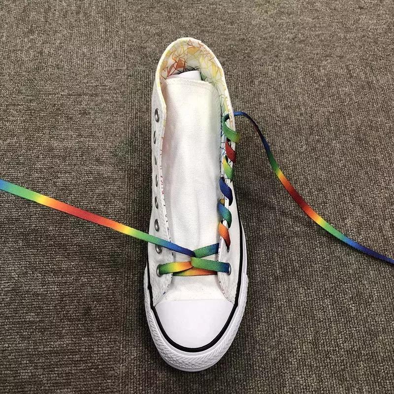 史上最快穿鞋带的方法,史上最快一秒系鞋带法