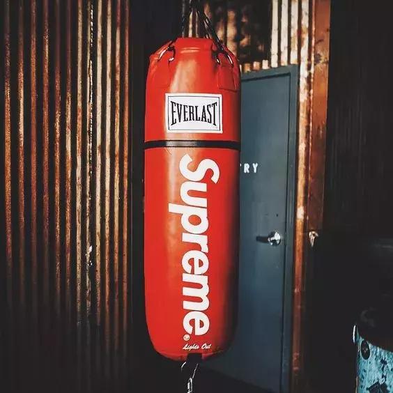 supreme最值得购买的单品,supreme值得入手的单品