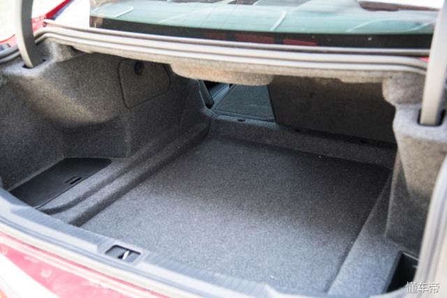 凯迪拉克ats-l跟bba哪个好开,17款凯迪拉克atsl豪华版性能介绍