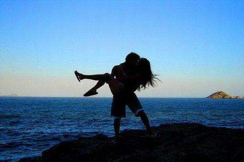 那些为爱奋不顾身的女人,为爱奋不顾身的人最后都怎么了