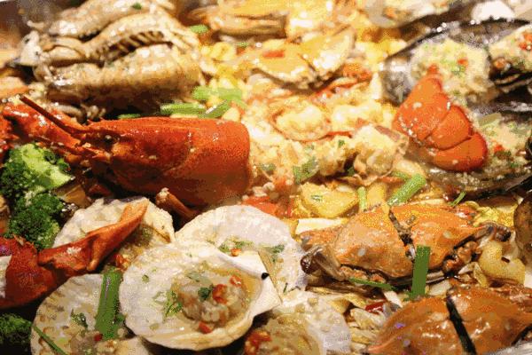 夫妻双双中毒身亡！只因隔夜吃了这东西……很多东北人的最爱！