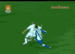 实况足球2020马赛回旋过人技巧,足球马赛回旋过人教学