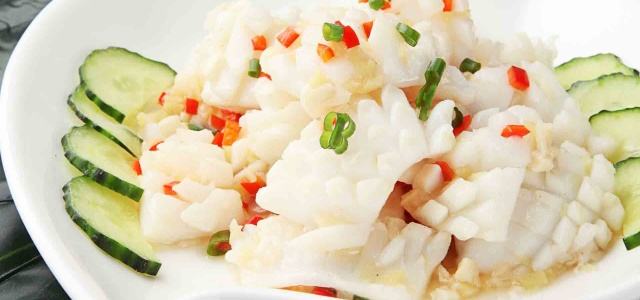 潮汕墨鱼卷正宗做法,冷冻墨鱼卷做法大全