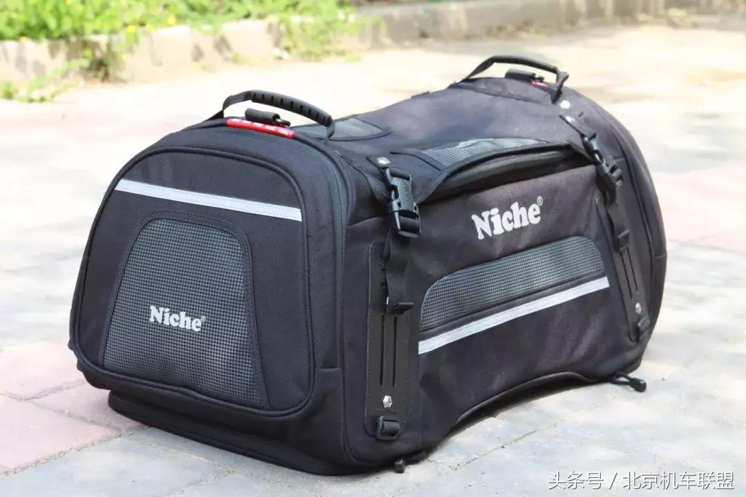 摩托车什么车型适合挂边箱,摩托车加装尾箱应该怎么选