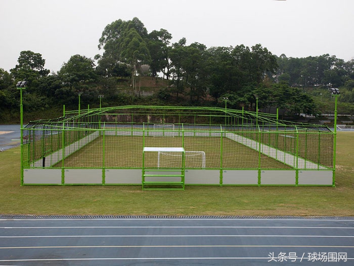 篮球场围网厂家,球场围网厂家操场